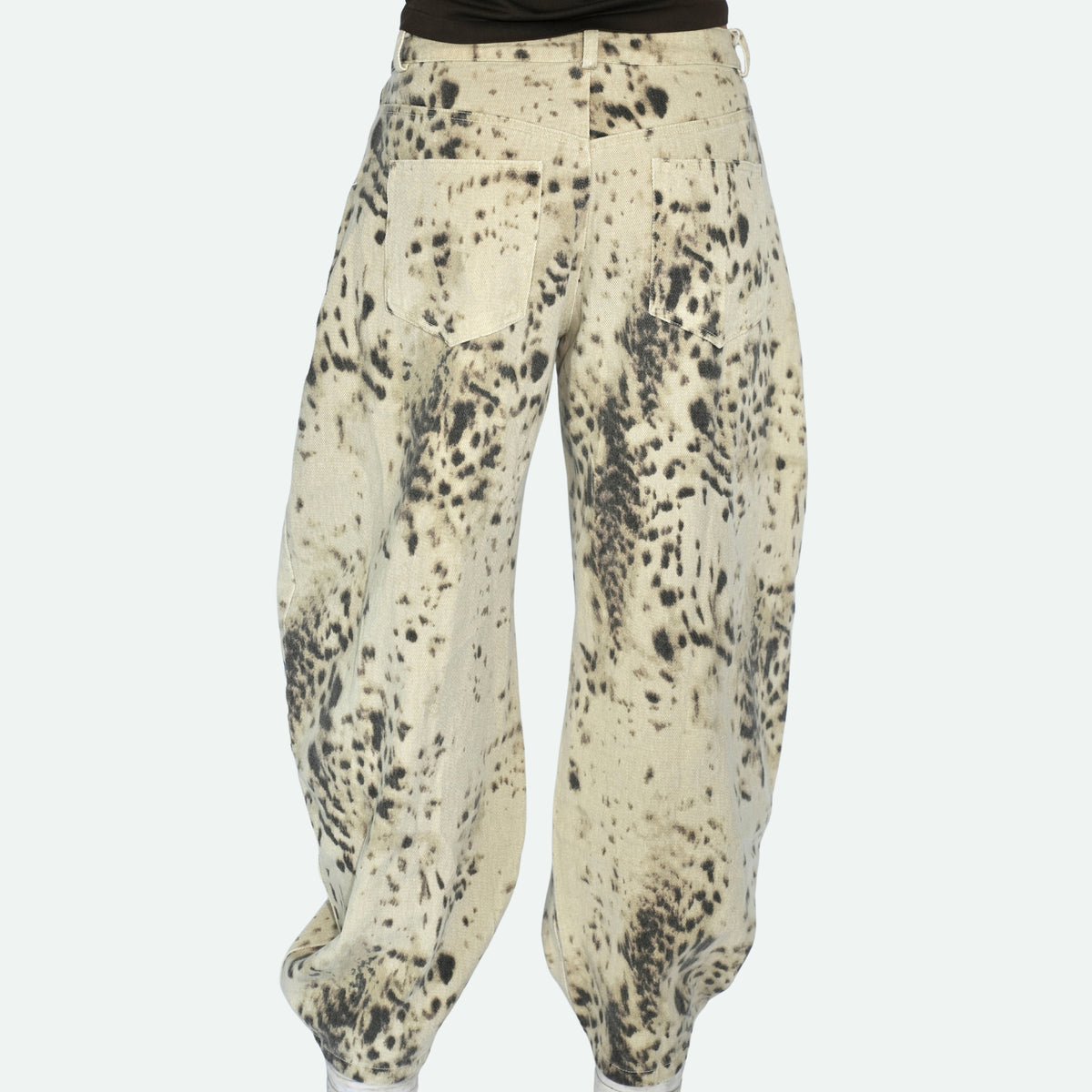 hunting wife barrel jean