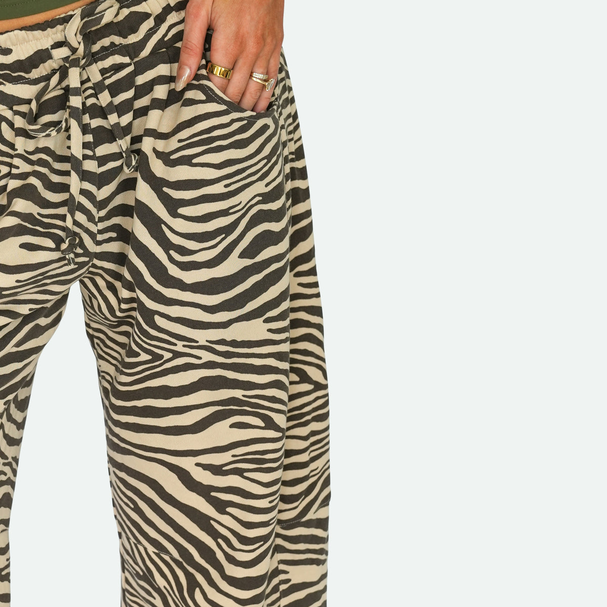 the wild card barrel sweatpants (brown+beige)